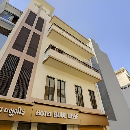Hotel Blue Leaf Rajkot Exteriör bild